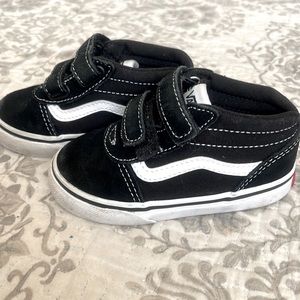 Vans TODDLER Size 7 SK8-MID REISSUE V SHOE